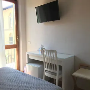 gialel-pisa.it-tuscanyhotel.com/
