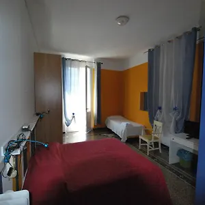 albergo-la-vela.hotelitalianriviera.com/